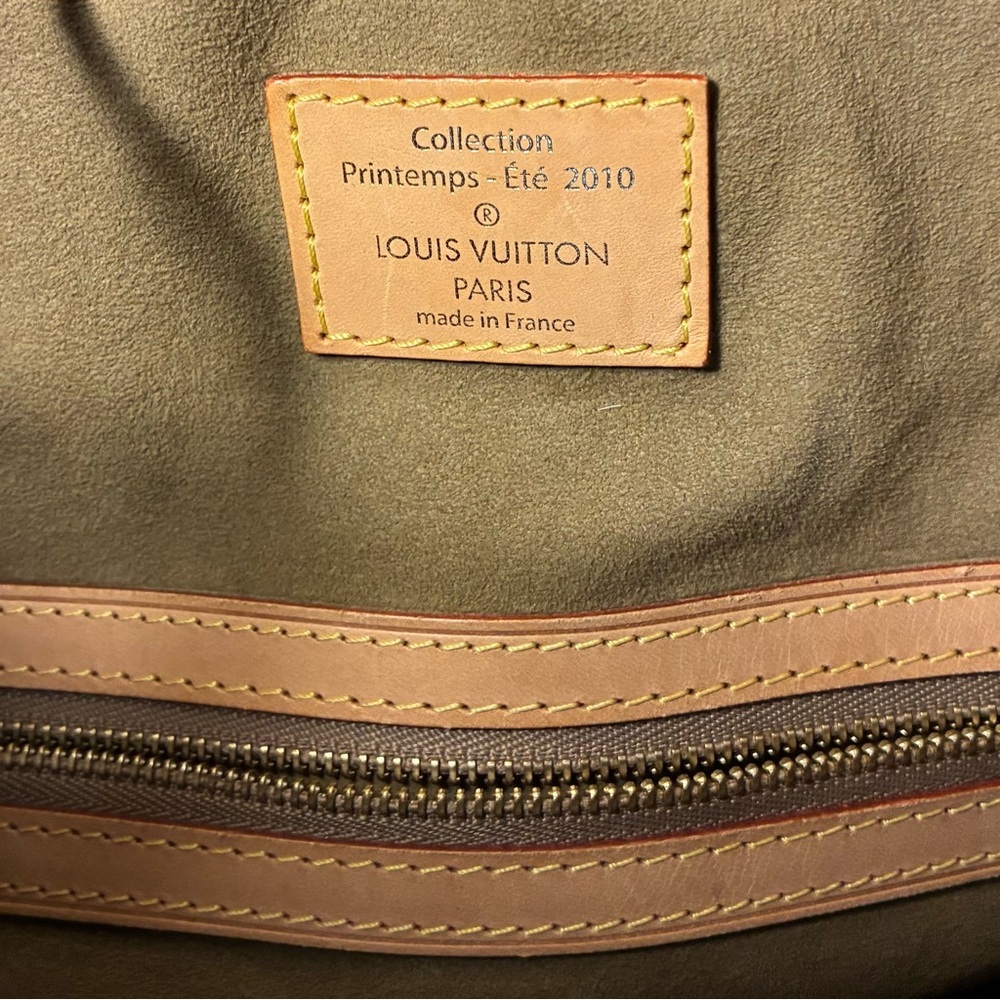 Louis Vuitton LIMITED EDITION Eden Neo Bucket Bag - Picture 15 of 16